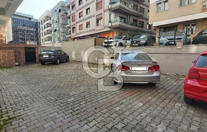 Gaziemir Gazi Mah.de Merkezi Lokasyonda 3+1-134 m² Satılık Daire