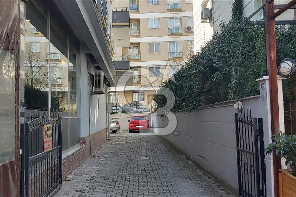 Gaziemir Gazi Mah.de Merkezi Lokasyonda 3+1-134 m² Satılık Daire