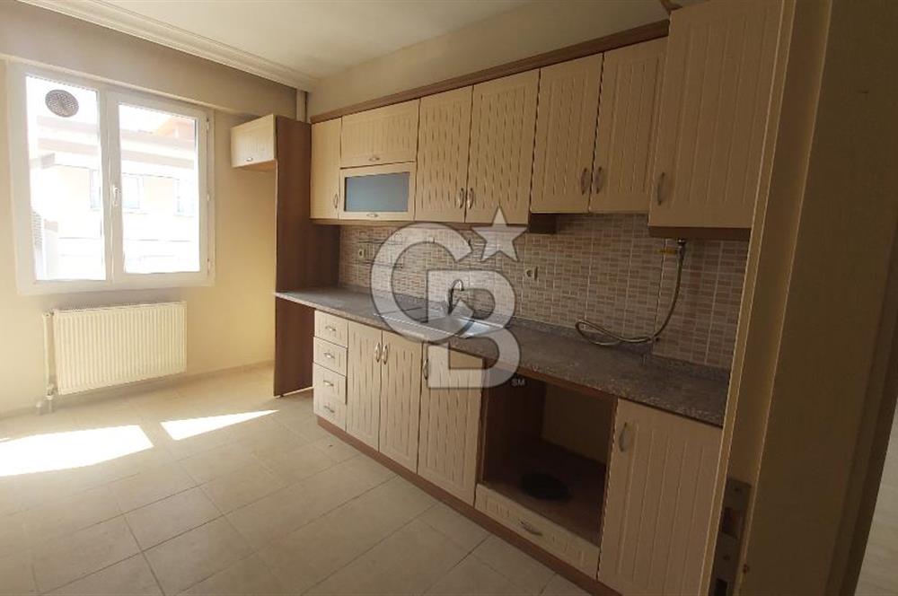 Gaziemir Gazi Mah.de Merkezi Lokasyonda 3+1-134 m² Satılık Daire