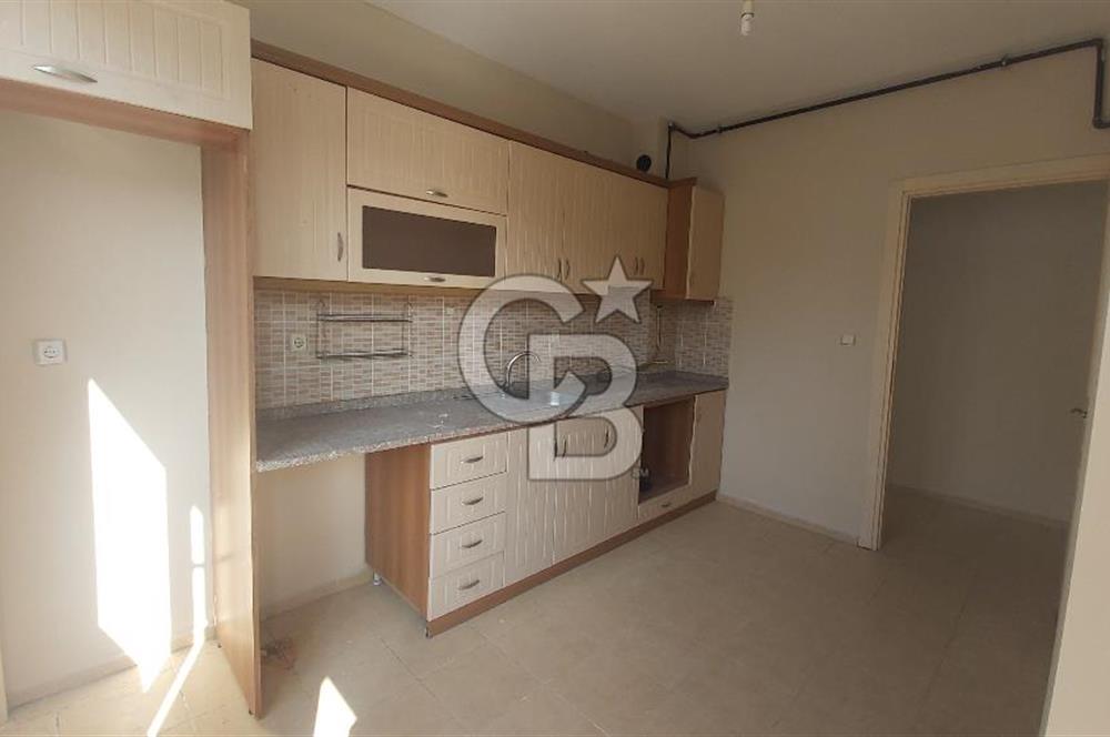 Gaziemir Gazi Mah.de Merkezi Lokasyonda 3+1-134 m² Satılık Daire