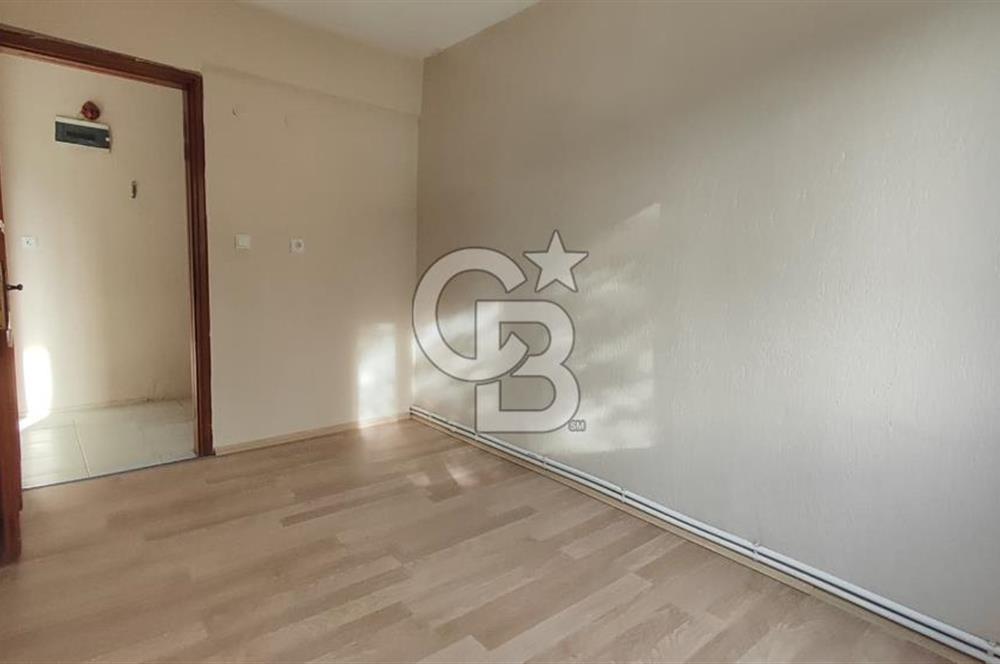 Çiğli Ataşehir'de Merkezi Lokasyonda 2+1 Kiralık Daire CB-PH