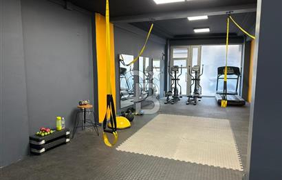 Gaziemir'de Satılık 150 m² Dükkan 