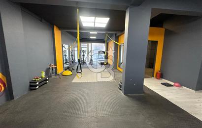 Gaziemir'de Satılık 150 m² Dükkan 