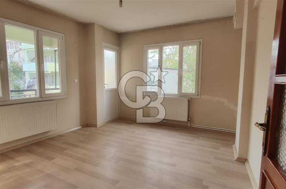 Çiğli Ataşehir'de Merkezi Lokasyonda 2+1 Kiralık Daire CB-PH