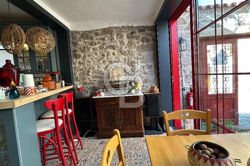 ÇANAKKALE AYVACIK SÖĞÜTLÜ KÖYÜ SATILIK TAŞ EV BUTİK OTEL