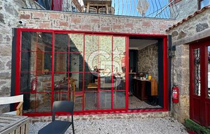 ÇANAKKALE AYVACIK SÖĞÜTLÜ KÖYÜ SATILIK TAŞ EV BUTİK OTEL