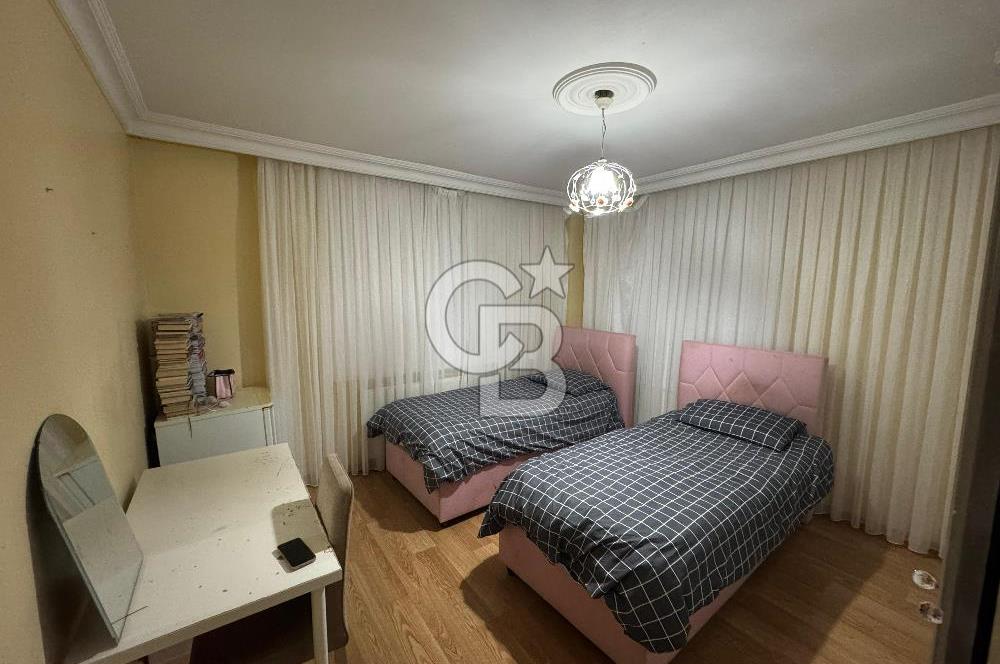 Çekmeköy Mehmet Akif Mah 2 + 1 Bahçe Kullanımlı Satılık Daire