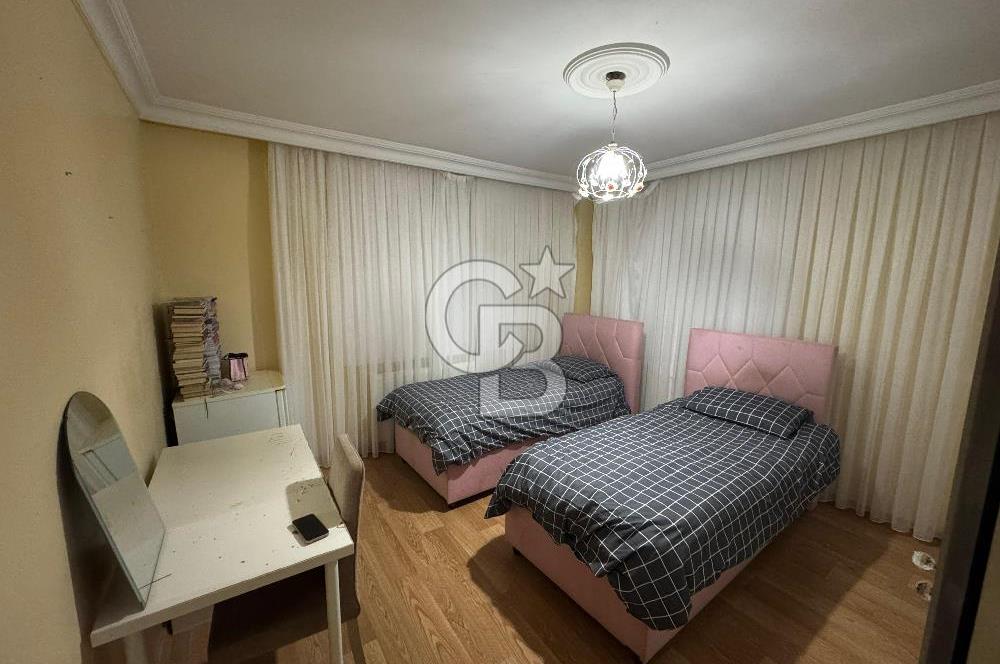 Çekmeköy Mehmet Akif Mah 2 + 1 Bahçe Kullanımlı Satılık Daire