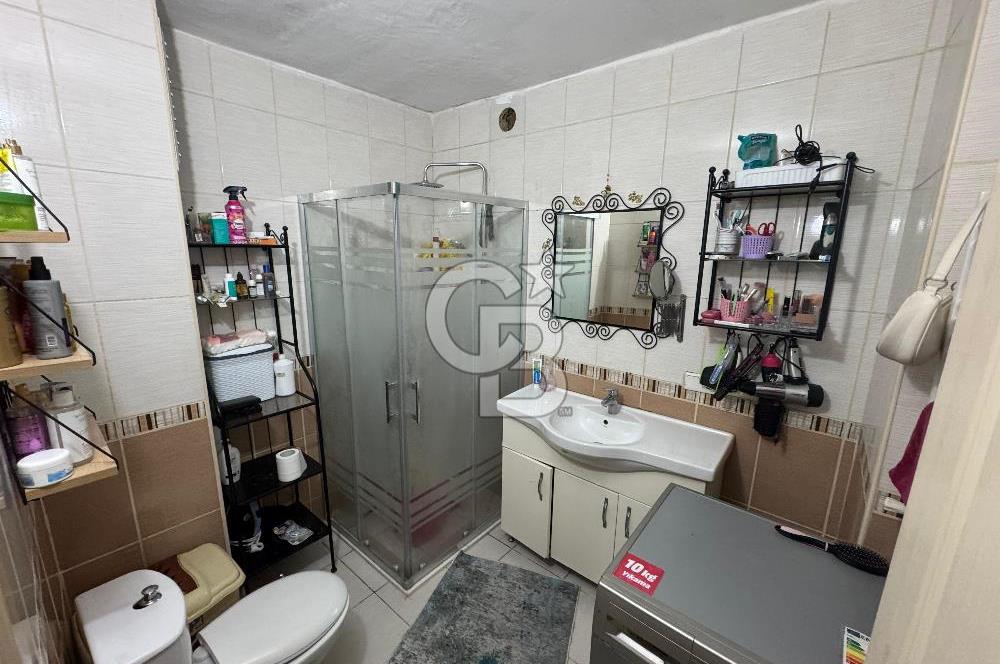 Çekmeköy Mehmet Akif Mah 2 + 1 Bahçe Kullanımlı Satılık Daire