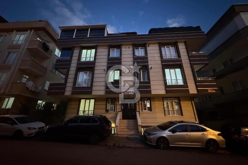 Çekmeköy Mehmet Akif Mah 2 + 1 Bahçe Kullanımlı Satılık Daire