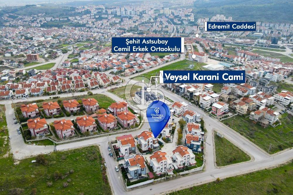 Kuvayı Milliye’ de SATILIK 5+2 240 metre² triplex