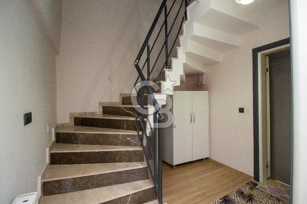 Kuvayı Milliye’ de SATILIK 5+2 240 metre² triplex