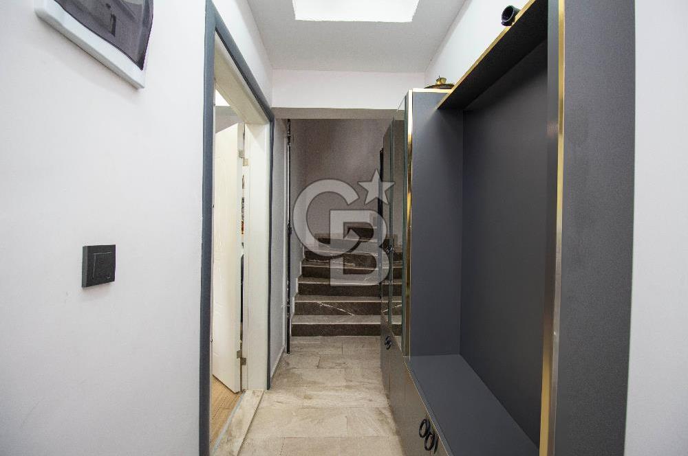 Kuvayı Milliye’ de SATILIK 5+2 240 metre² triplex