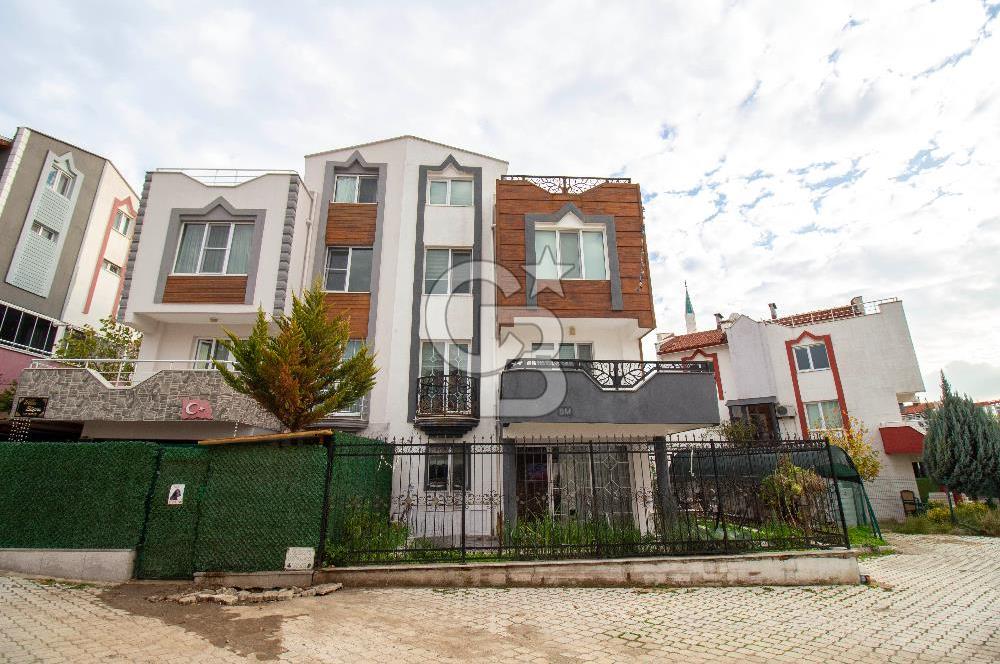 Kuvayı Milliye’ de SATILIK 5+2 240 metre² triplex