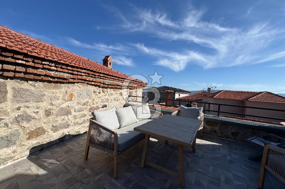 ÇANAKKALE AYVACIK SÖĞÜTLÜ KÖYÜ SATILIK TAŞ EV BUTİK OTEL