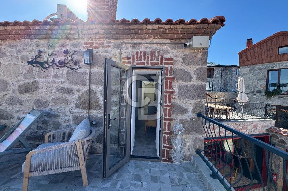 ÇANAKKALE AYVACIK SÖĞÜTLÜ KÖYÜ SATILIK TAŞ EV BUTİK OTEL