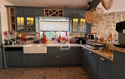 ÇANAKKALE AYVACIK SÖĞÜTLÜ KÖYÜ SATILIK TAŞ EV BUTİK OTEL