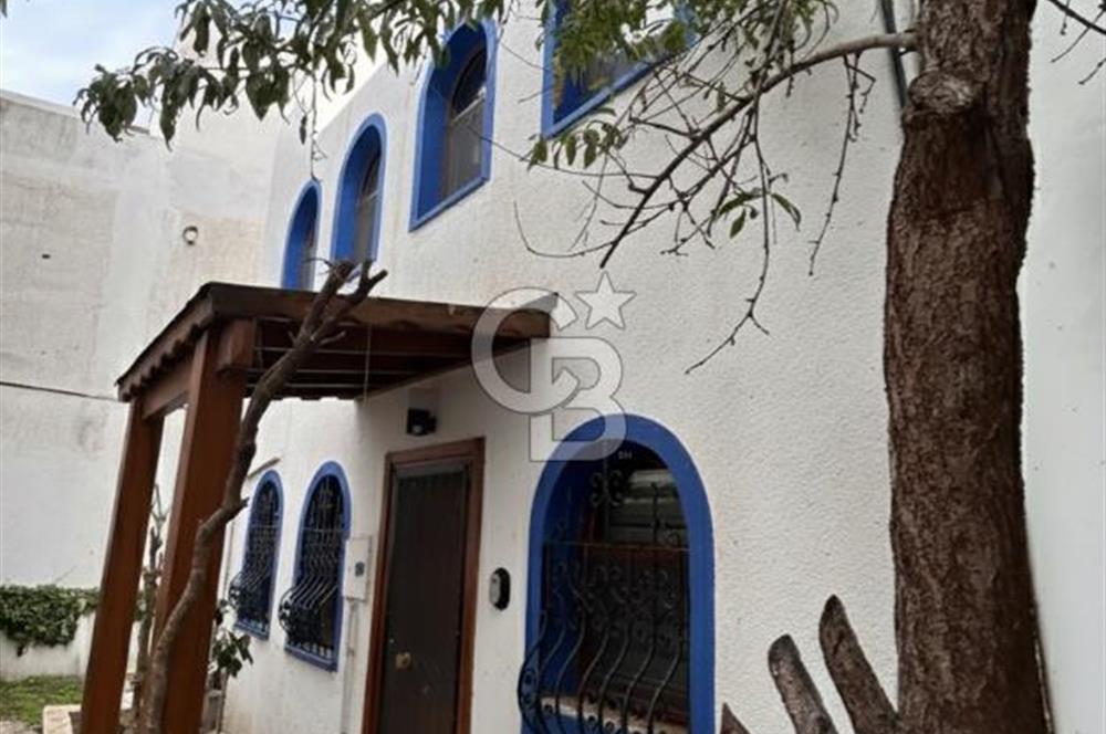 Bodrum Turgutreis Marinaya 100 m Dubleks Bahçeli Müstakil Ev