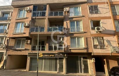 Gaziemir'de Satılık 150 m² Dükkan 