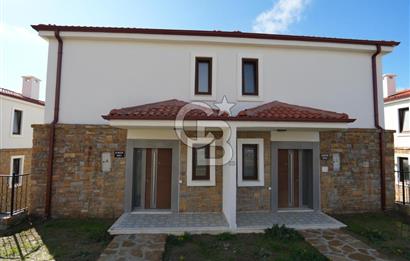 GÖKÇEADA MERKEZ ÇINARLI ELİA PARK EVLERİNDE SATILIK VİLLALAR