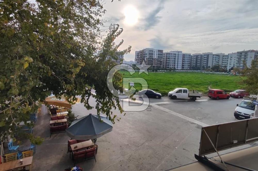 Çiğli Ataşehir'de Merkezi Lokasyonda 2+1 Kiralık Daire CB-PH