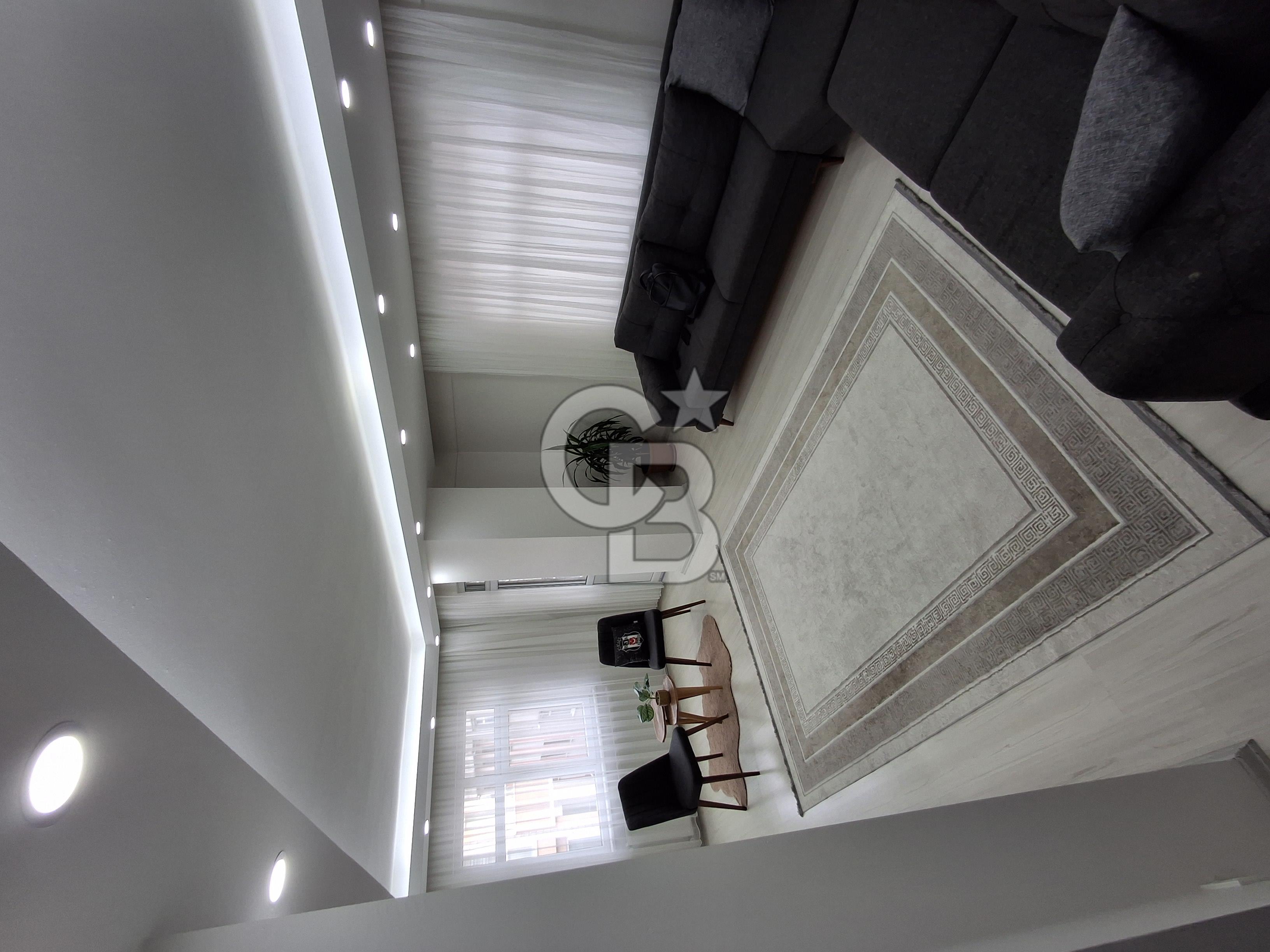 ÇEKMEKÖY ÇAMLIK'TA SATILIK GENİŞ 3+1 DAİRE