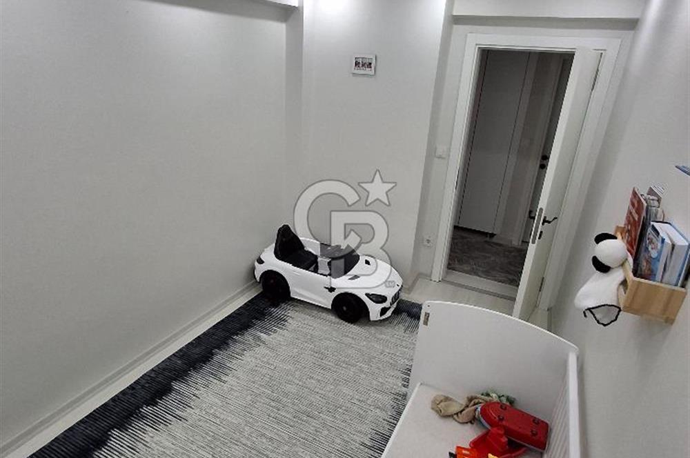 ÇEKMEKÖY ÇAMLIK'TA SATILIK GENİŞ 3+1 DAİRE