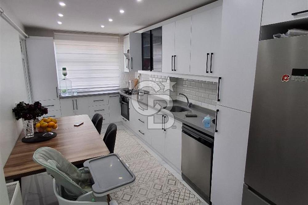 ÇEKMEKÖY ÇAMLIK'TA SATILIK GENİŞ 3+1 DAİRE