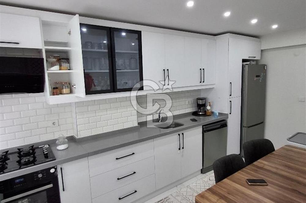 ÇEKMEKÖY ÇAMLIK'TA SATILIK GENİŞ 3+1 DAİRE