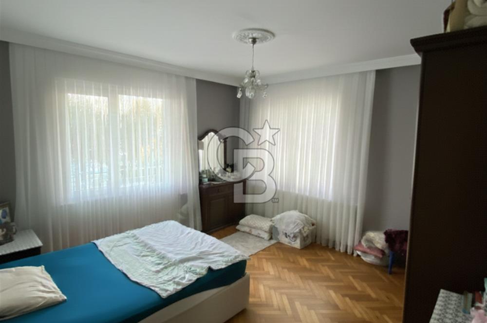 4 Temmuz Mahallesinde Denize Sıfır, Ferah 3+1 Satılık Daire!