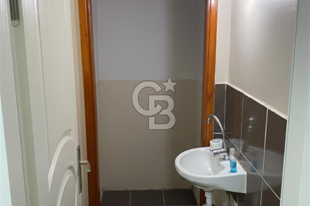 4 Temmuz Mahallesinde Denize Sıfır, Ferah 3+1 Satılık Daire!