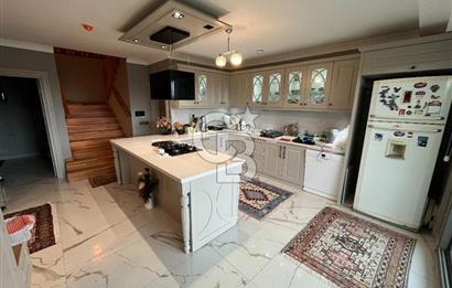 GÜRE'DE TAM MÜSTAKİL, FULL EŞYALI TRİPLEX VİLLA