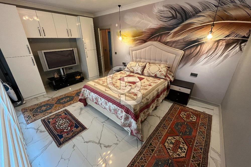 GÜRE'DE TAM MÜSTAKİL, FULL EŞYALI TRİPLEX VİLLA