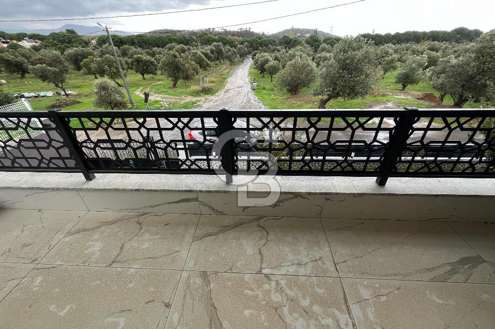 GÜRE'DE TAM MÜSTAKİL, FULL EŞYALI TRİPLEX VİLLA