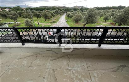 GÜRE'DE TAM MÜSTAKİL, FULL EŞYALI TRİPLEX VİLLA