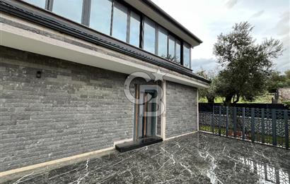 GÜRE'DE TAM MÜSTAKİL, FULL EŞYALI TRİPLEX VİLLA