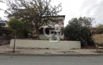 AVCILAR FİRUZKÖY'DE GÖL MANZARALI VİLLA İMARLI SATILIK ARSA