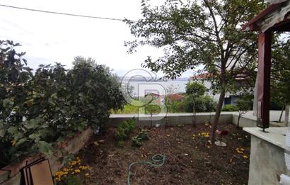 AVCILAR FİRUZKÖY'DE GÖL MANZARALI VİLLA İMARLI SATILIK ARSA