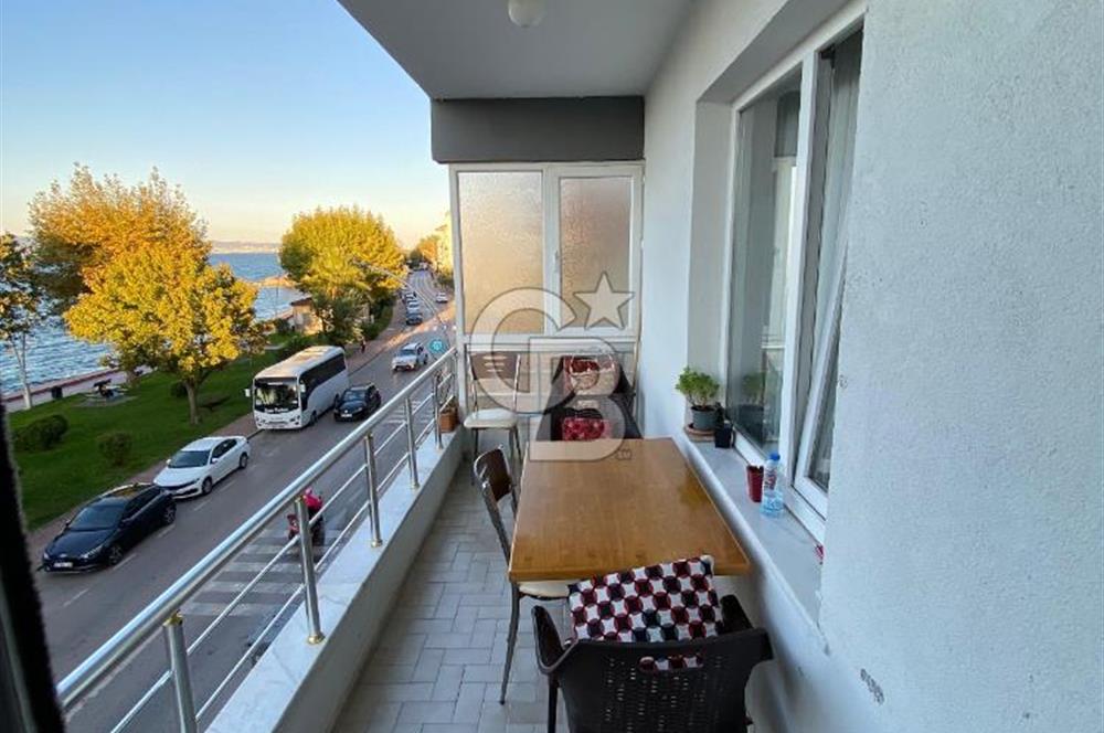 4 Temmuz Mahallesinde Denize Sıfır, Ferah 3+1 Satılık Daire!