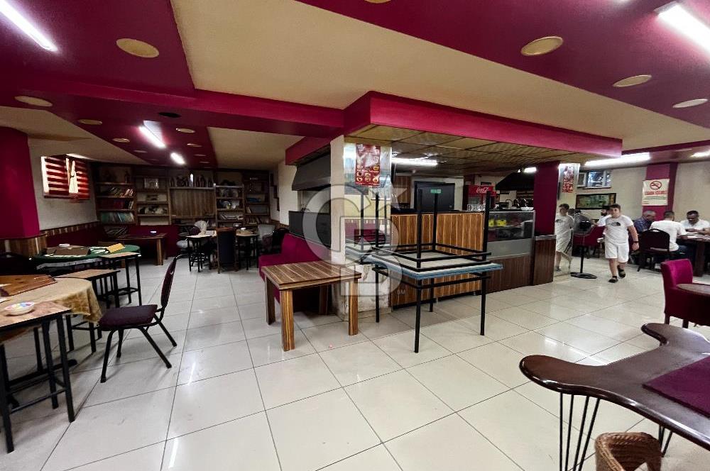 ESENYURT MERKEZDE SATILIK 284 M2 DÜKKAN