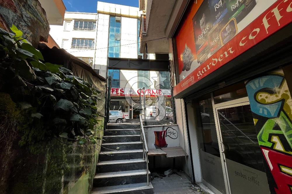 ESENYURT MERKEZDE SATILIK 284 M2 DÜKKAN