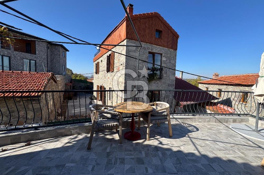 ÇANAKKALE AYVACIK SÖĞÜTLÜ KÖYÜ SATILIK TAŞ EV BUTİK OTEL