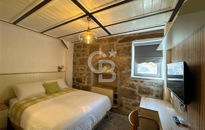 ÇANAKKALE AYVACIK SÖĞÜTLÜ KÖYÜ SATILIK TAŞ EV BUTİK OTEL