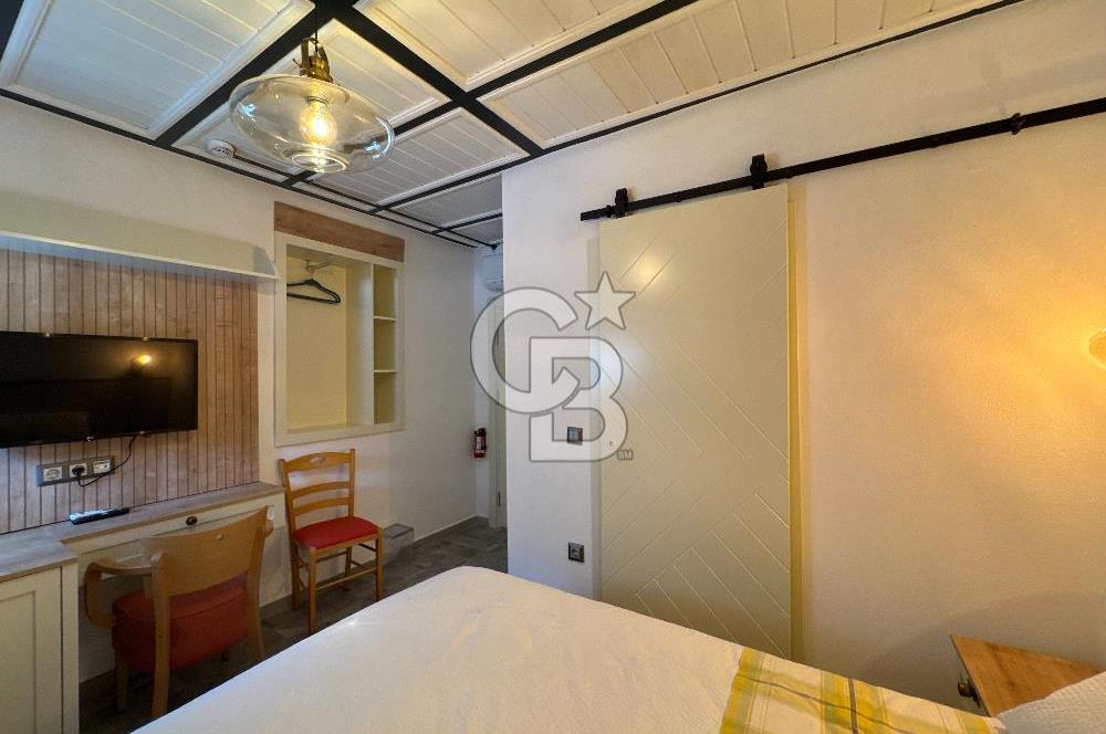 ÇANAKKALE AYVACIK SÖĞÜTLÜ KÖYÜ SATILIK TAŞ EV BUTİK OTEL