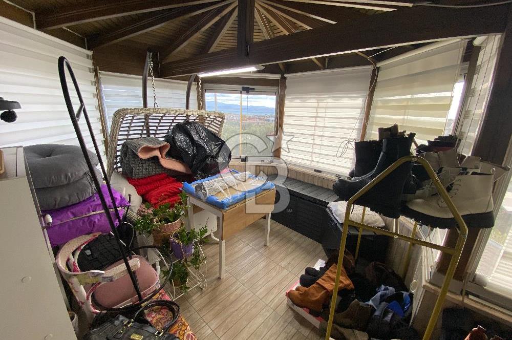 HAVACILAR MEVKİİNDE HAVUZLU SİTEDE 5+1 TRİPLEX VİLLA 