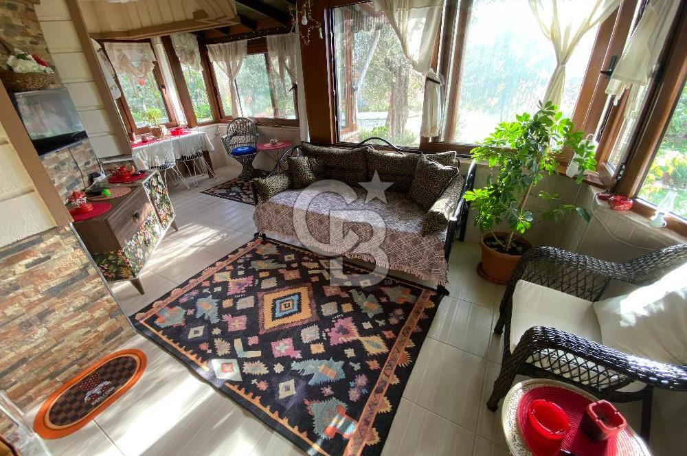 HAVACILAR MEVKİİNDE HAVUZLU SİTEDE 5+1 TRİPLEX VİLLA 