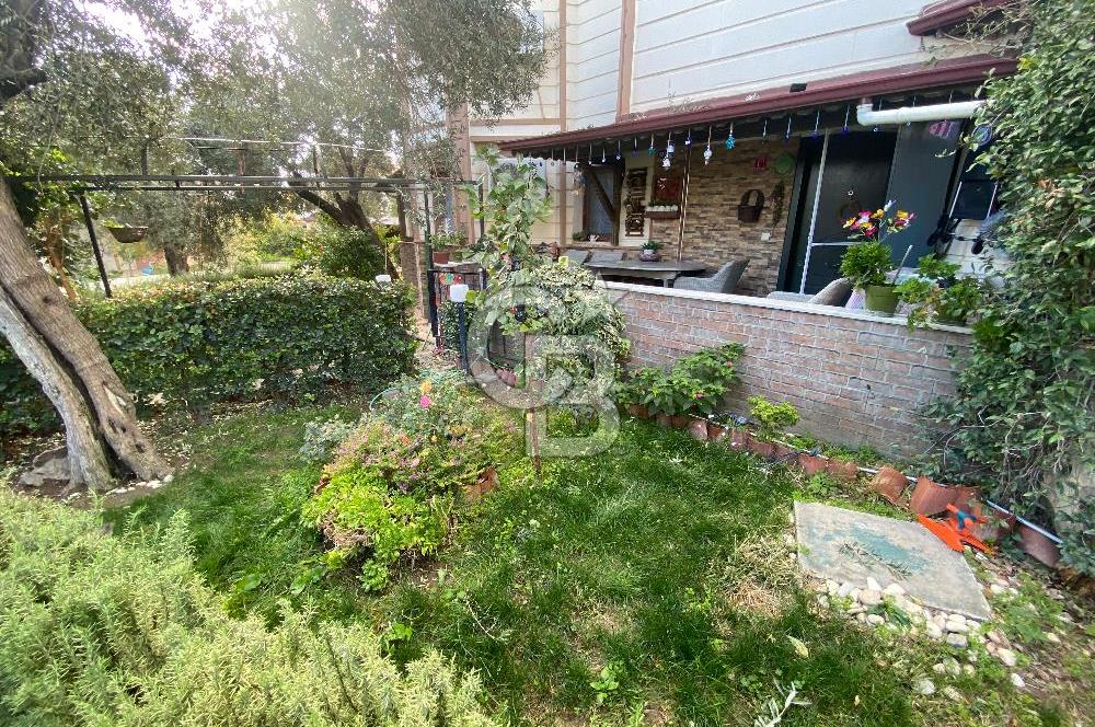 HAVACILAR MEVKİİNDE HAVUZLU SİTEDE 5+1 TRİPLEX VİLLA 