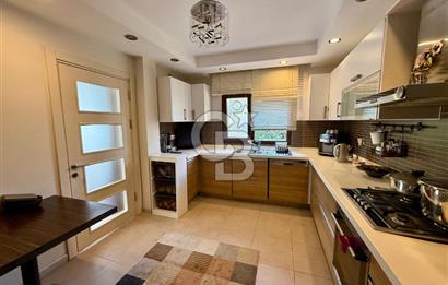 BAHÇEŞEHİR KELEBEKLER VADİSİ SATILIK 6+2 VİLLA HAVUZ MANZARALI