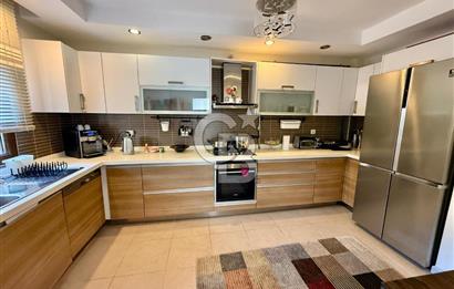 BAHÇEŞEHİR KELEBEKLER VADİSİ SATILIK 6+2 VİLLA HAVUZ MANZARALI