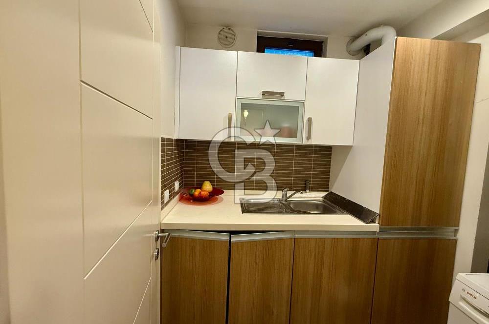 BAHÇEŞEHİR KELEBEKLER VADİSİ SATILIK 6+2 VİLLA HAVUZ MANZARALI